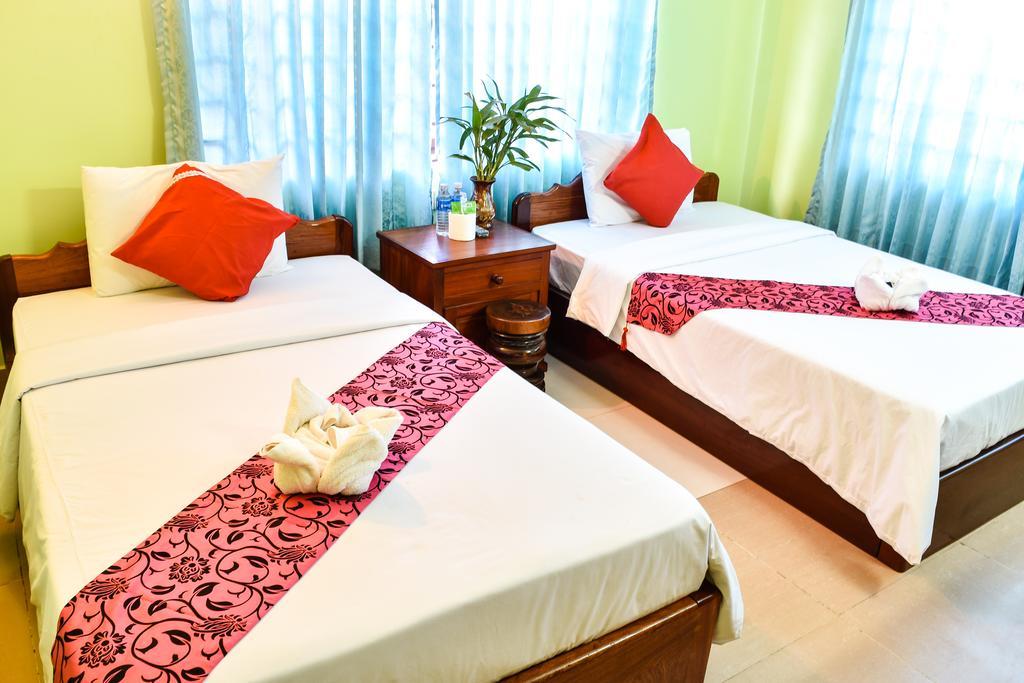 Ta Som Guesthouse & Tour Services Siem Reap Oda fotoğraf