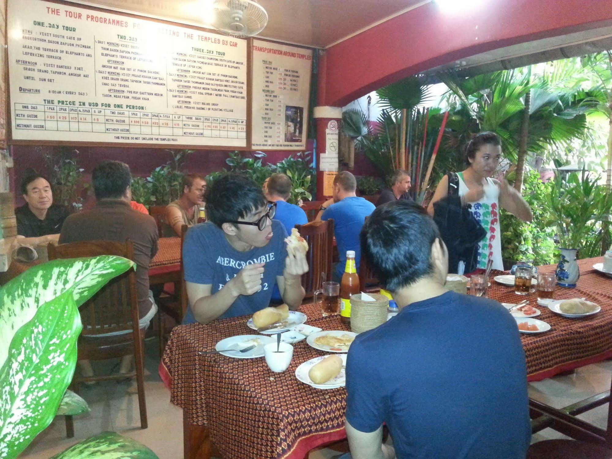 Ta Som Guesthouse & Tour Services Siem Reap Dış mekan fotoğraf