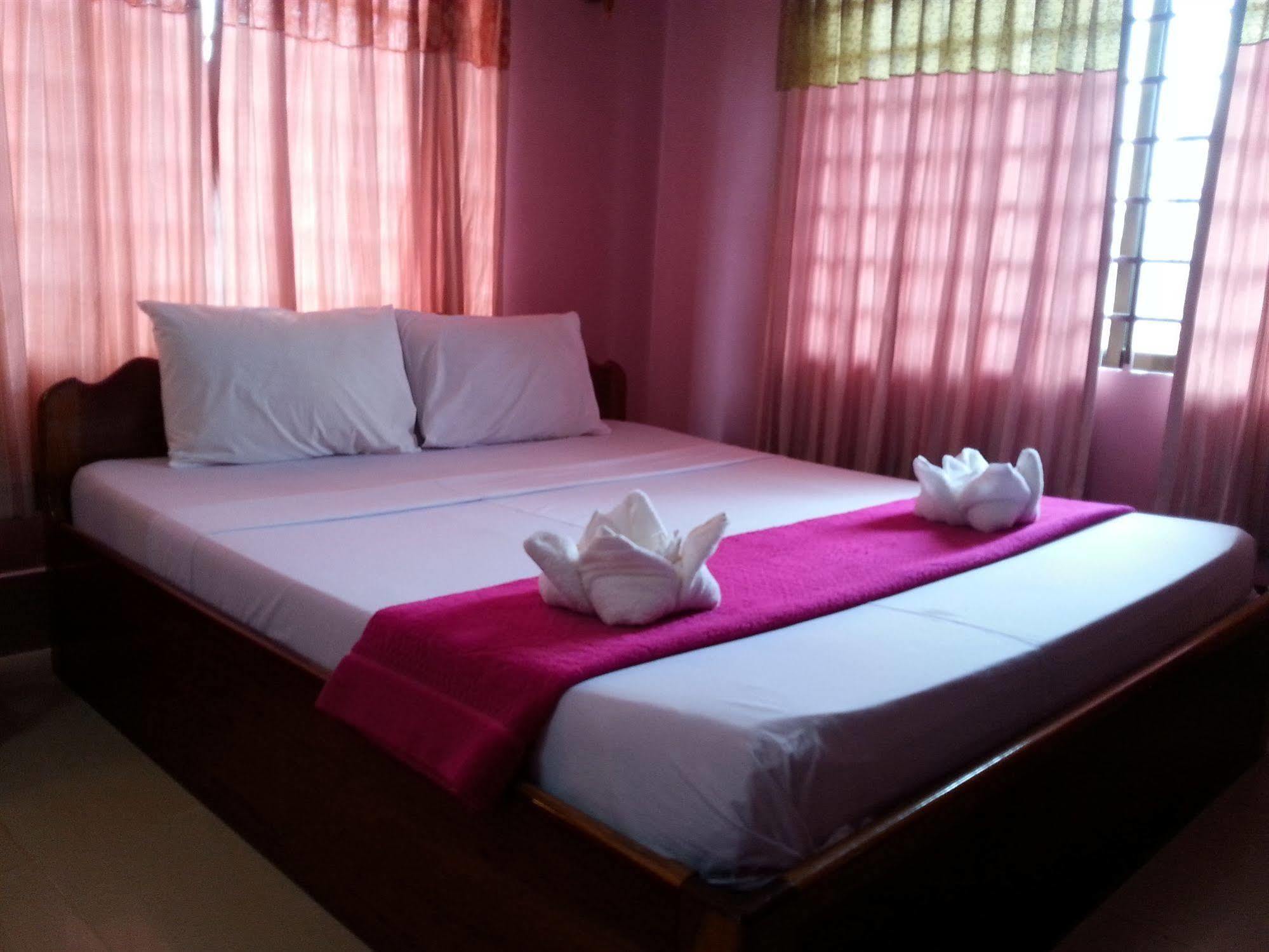 Ta Som Guesthouse & Tour Services Siem Reap Dış mekan fotoğraf
